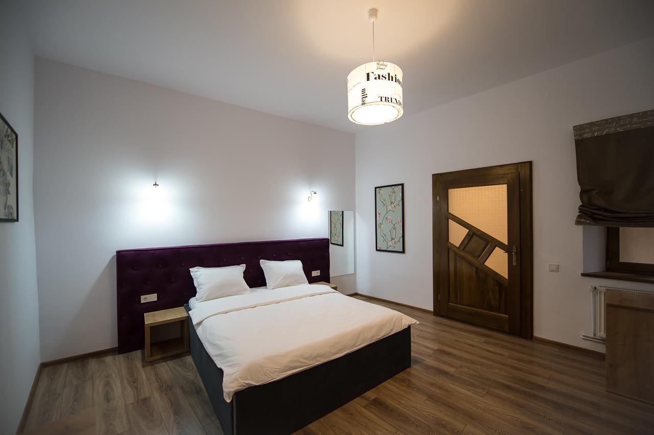 General Apartment Sibiu Bagian luar foto